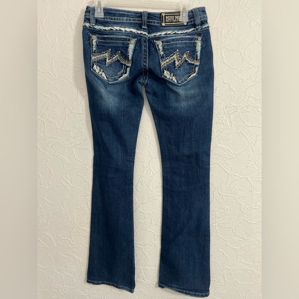Miss Me Women's Size 27 Signature-Rise Boot Low-Rise Distressed Jeans 30x33